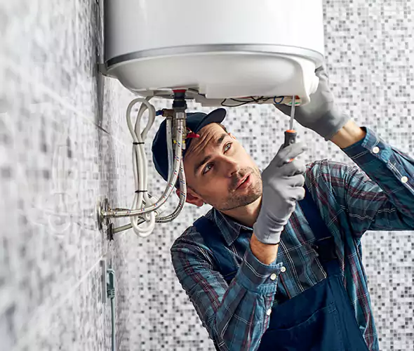 Expert Plumber for Hot Water Tank Maintenance in Maysville, KY: Schedule Reliable Maintenance Services with Us