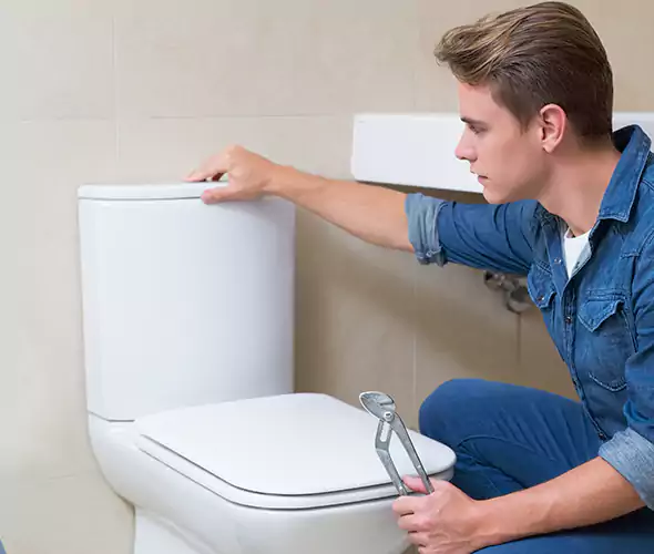 Expert Plumber for Toilet Replacement in Maysville, KY: Schedule Affordable Toilet Replacement Services with Us